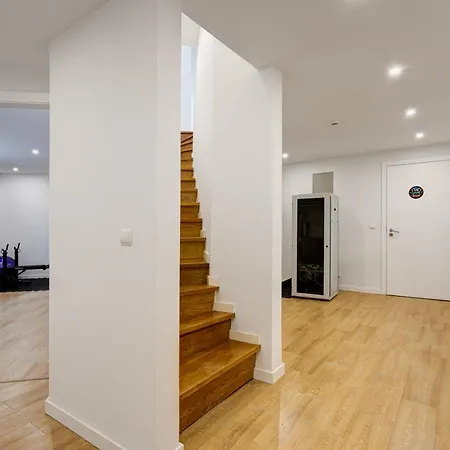 Vila Casa Tordoveias