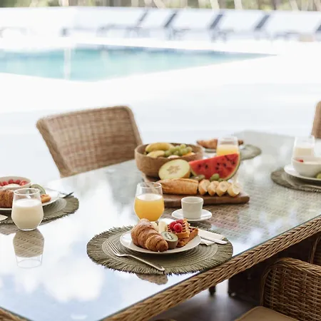 Vila Casa Tordoveias *