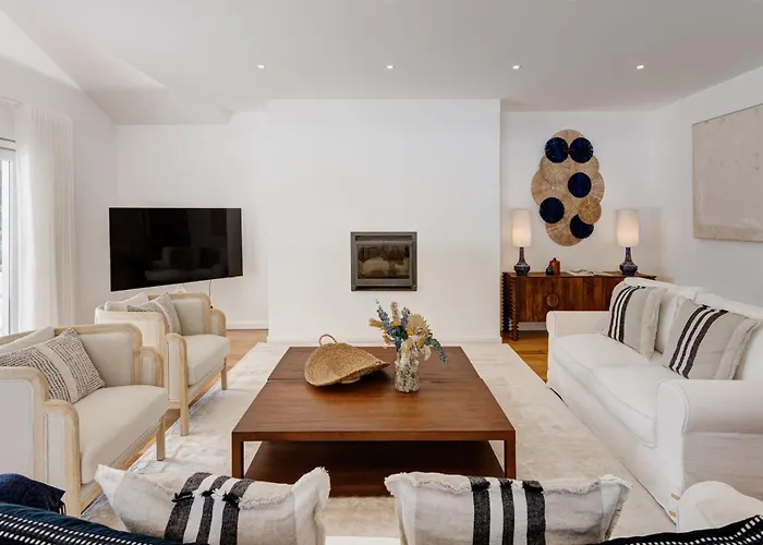 Casa Tordoveias Villa