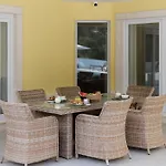 Casa Tordoveias Villa *